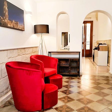 Casa Dante Deliziosa Casa A Due Passi Dal Centro Villa Lecce Eksteriør billede